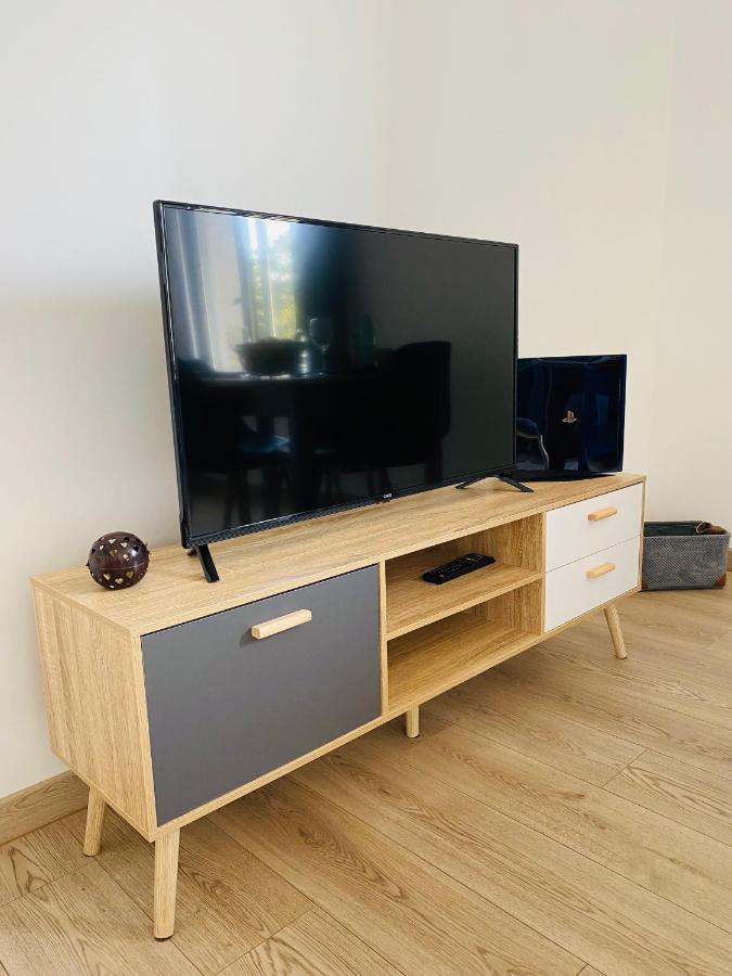 PROCHE Paris - GRAND APPART- 2 chambres - Wifi Groslay Extérieur photo