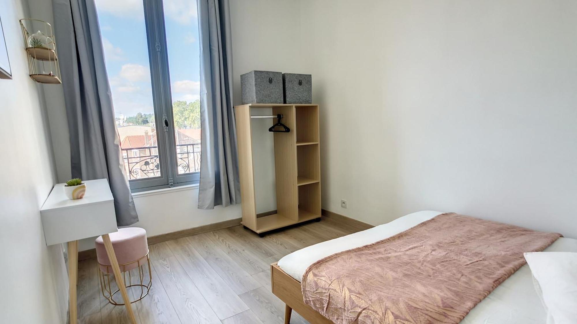 PROCHE Paris - GRAND APPART- 2 chambres - Wifi Groslay Extérieur photo