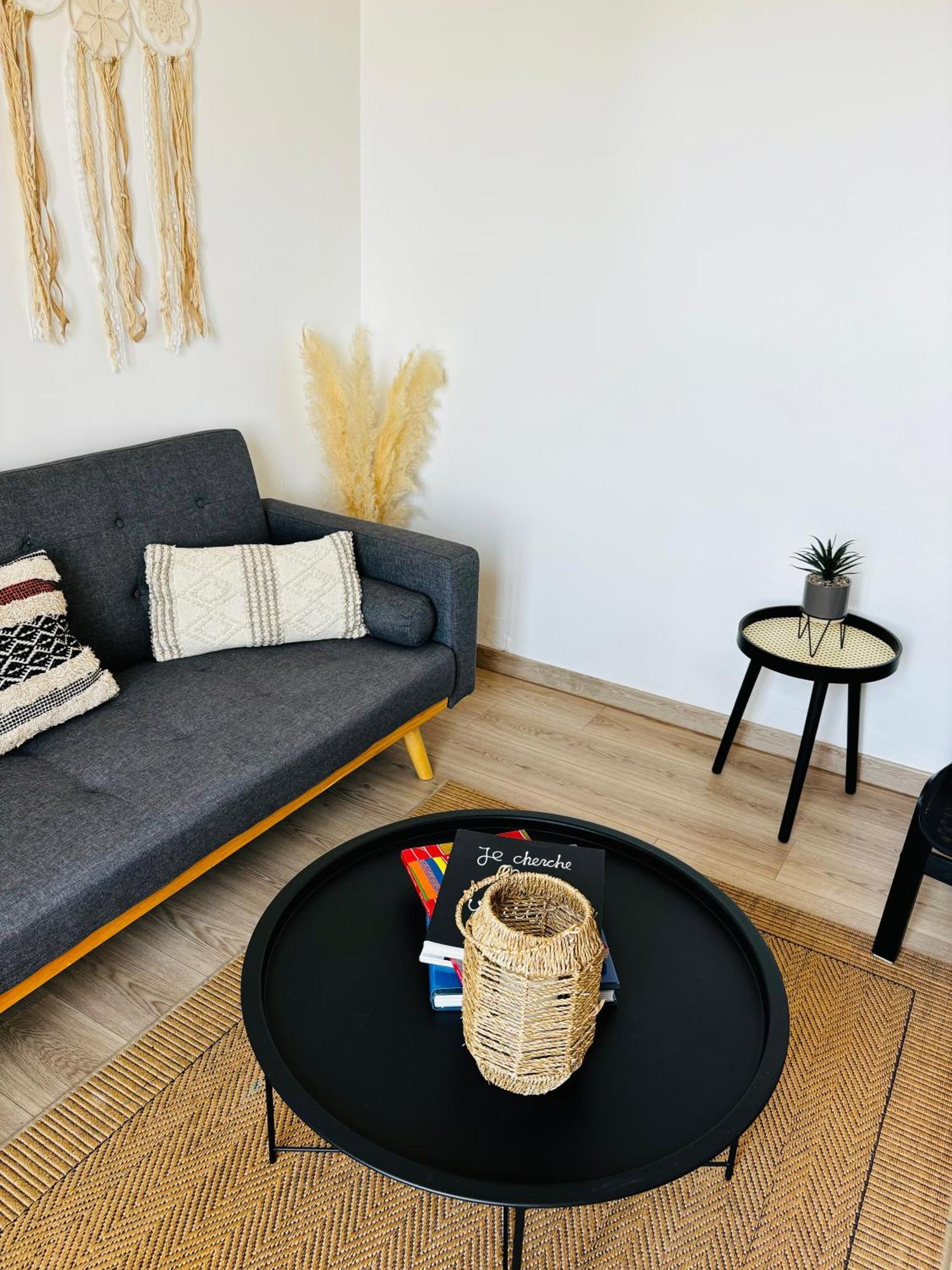PROCHE Paris - GRAND APPART- 2 chambres - Wifi Groslay Extérieur photo